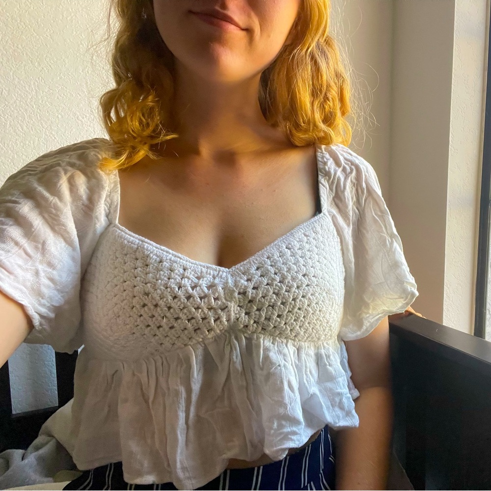 medium white peasant blouse- forever 21